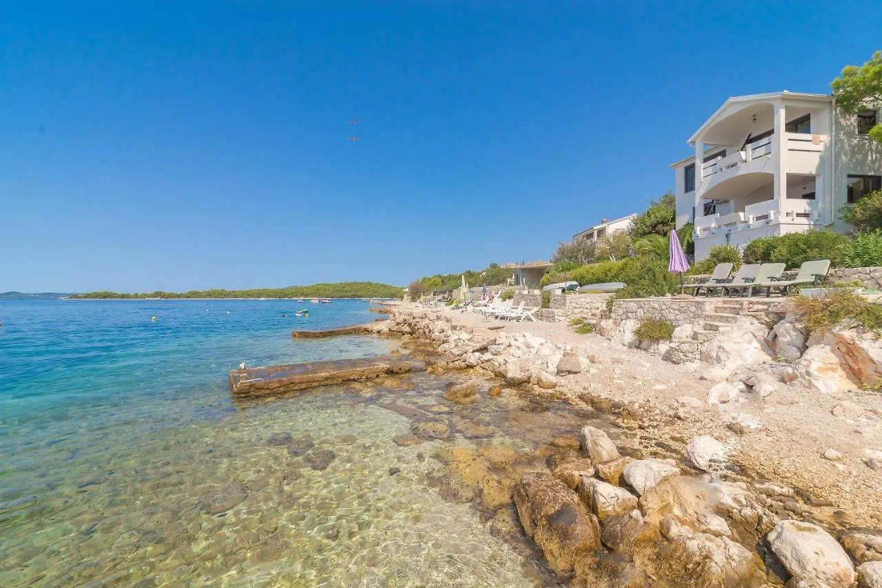 Apartments By The Sea Zdrelac, Pasman - 8406 Hırvatistan