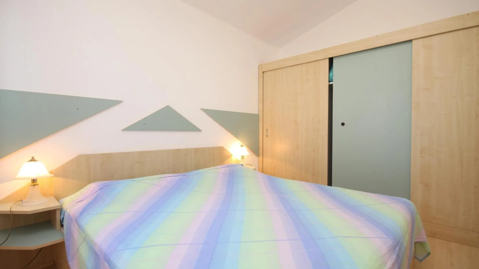 Apartments By The Sea Zdrelac, Pasman - 8406 Hırvatistan