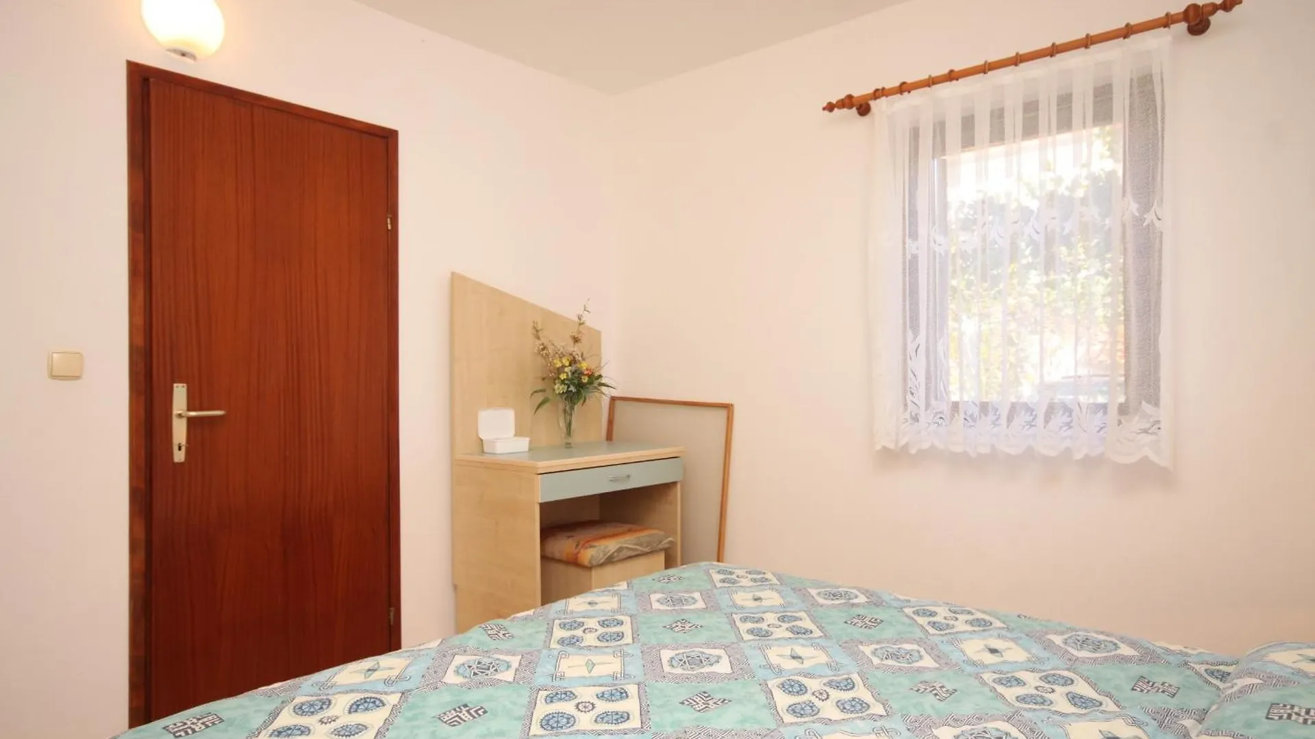 Apartments By The Sea Zdrelac, Pasman - 8406